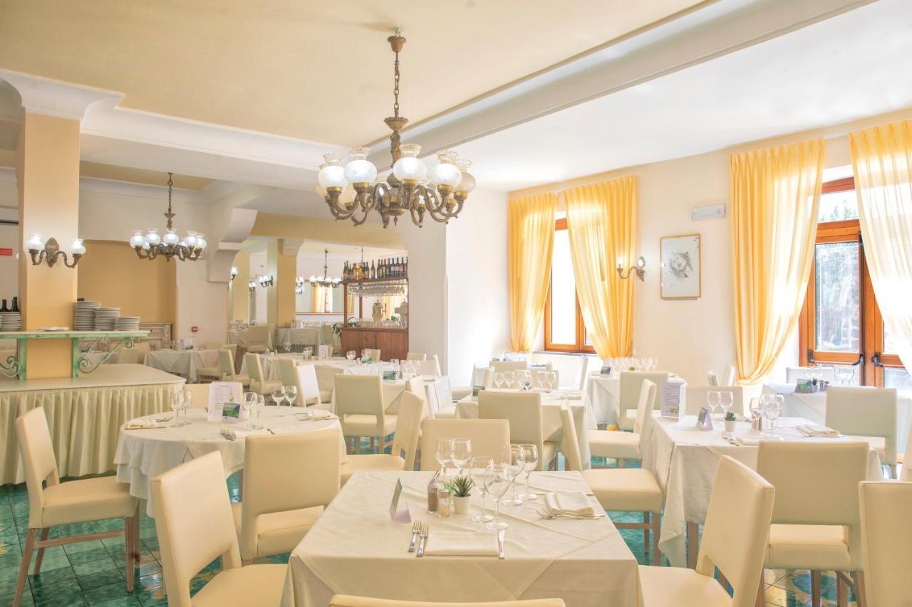 Hotel Zaro Lacco Ameno (Isola d'Ischia) Exterior foto